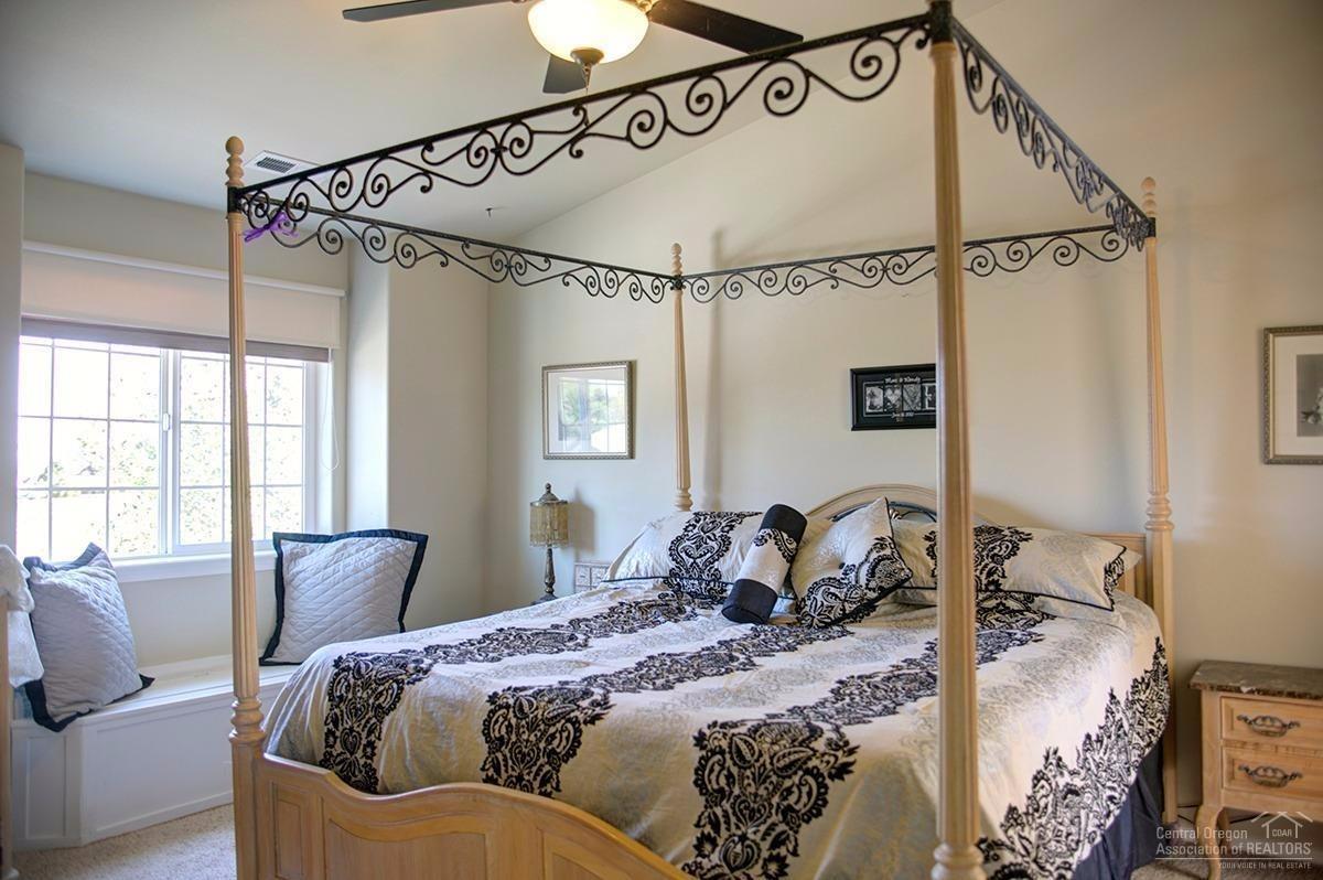 Hollow Pine Estate - Residential