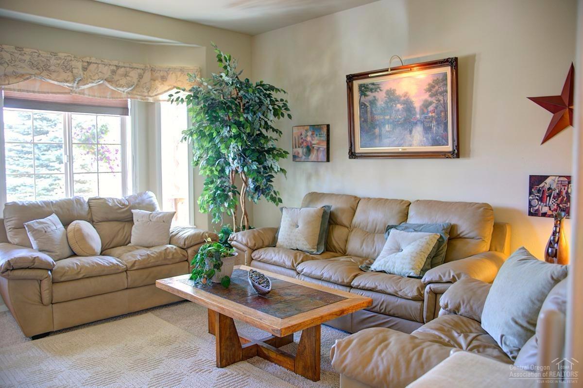 Hollow Pine Estate - Residential