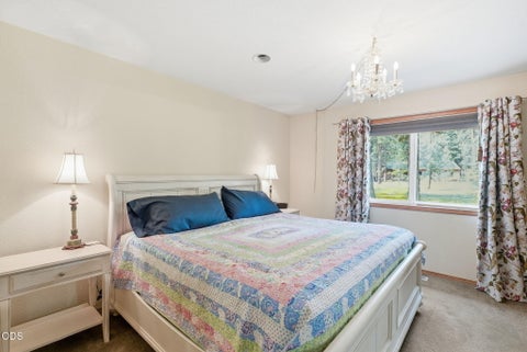Tiny photo for 69341 Silver Spur Spur, Sisters, OR 97759 (MLS # 220226563)
