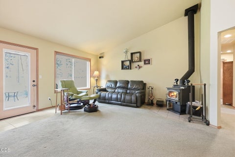 Tiny photo for 69341 Silver Spur Spur, Sisters, OR 97759 (MLS # 220226563)