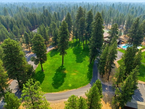 Tiny photo for 69341 Silver Spur Spur, Sisters, OR 97759 (MLS # 220226563)