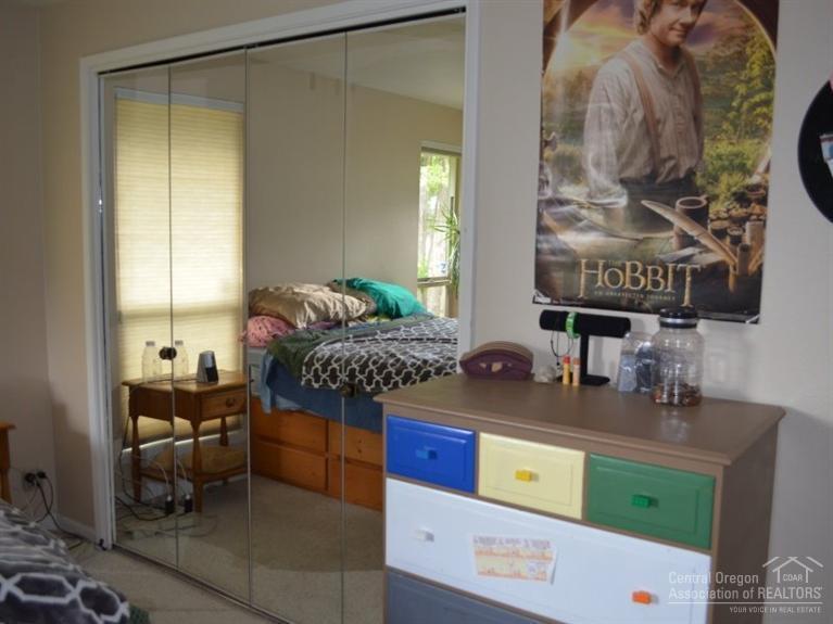 Edgecliff - Residential