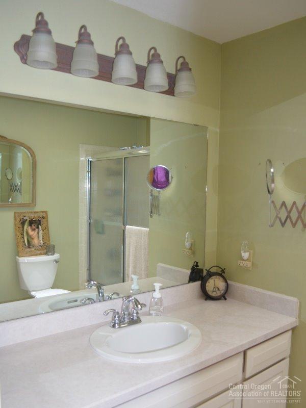 Edgecliff - Residential