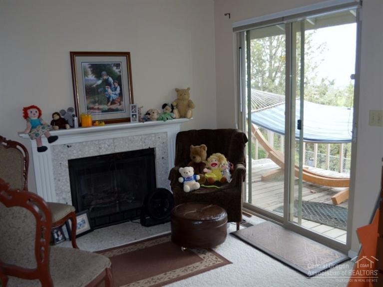 Edgecliff - Residential