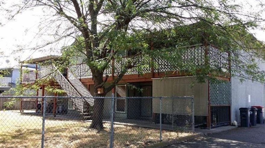 Great opportunity to own a 4-plex in Jackson County at a great price. All the units have 2 bedrooms & 1 bathroom. Some updating has been done in a few units, such as tile, paint AC and more! Hurry before this is SOLD!