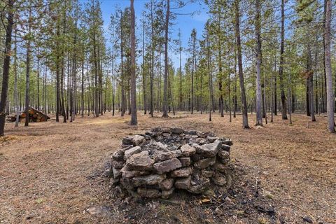 Tiny photo for 51475 Wheeler Road, La Pine, OR 97739 (MLS # 220216498)