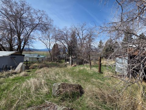 Tiny photo for 9143 Shady Pine Road, Klamath Falls, OR 97601 (MLS # 220220018)