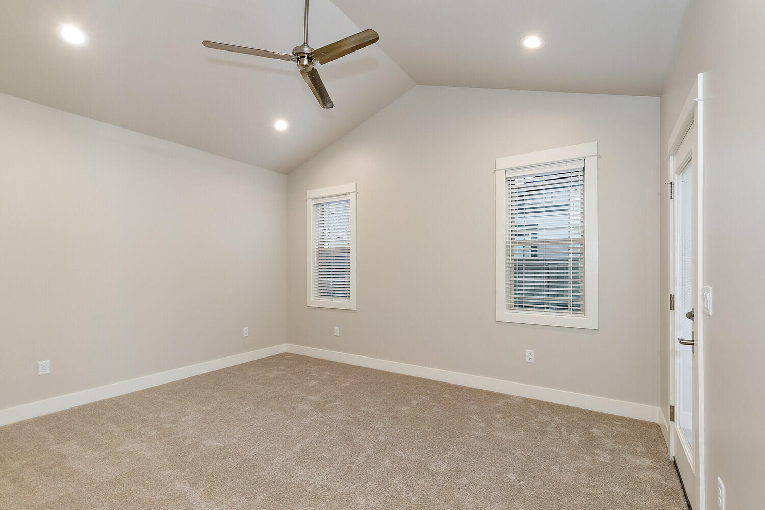 Middlefork Creek - Residential