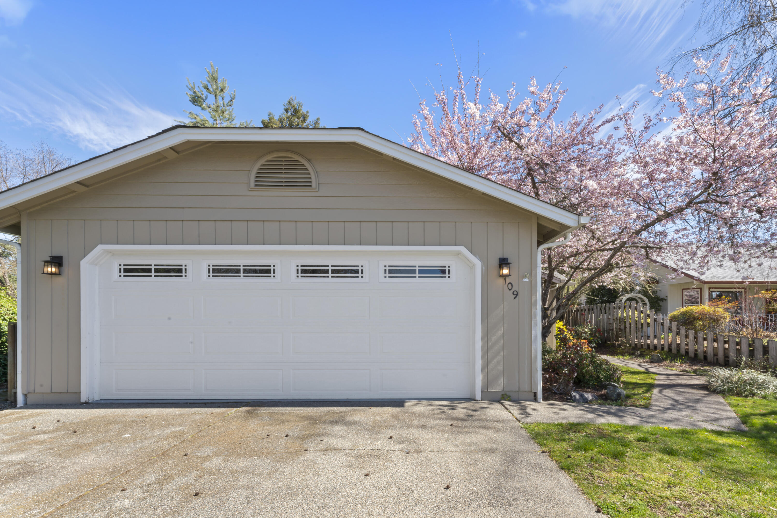 Harbeck Place (1900) Subdivision - Residential