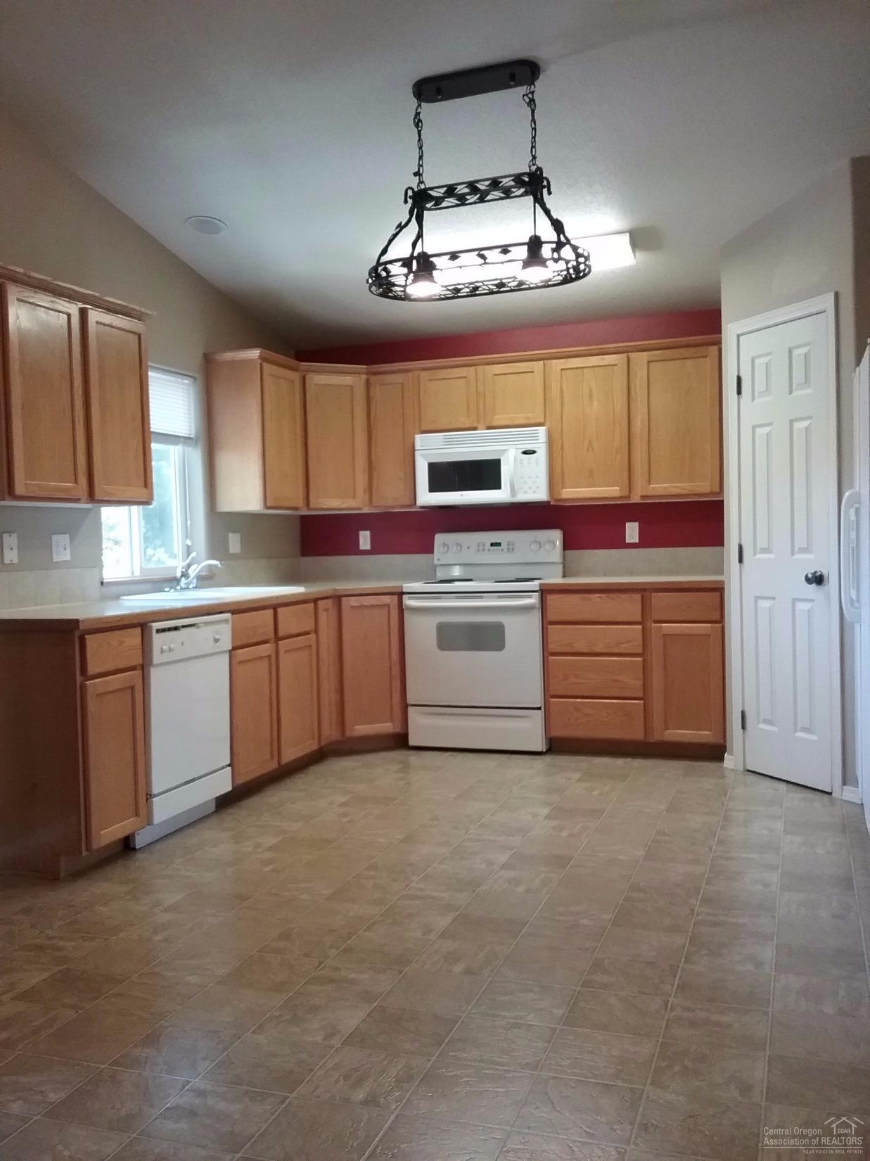 Golden Horseshoe - Residential