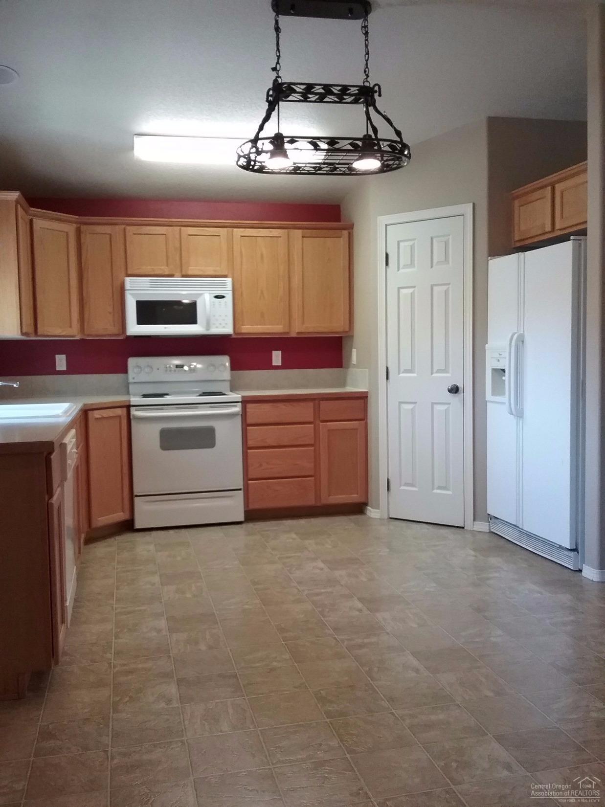 Golden Horseshoe - Residential