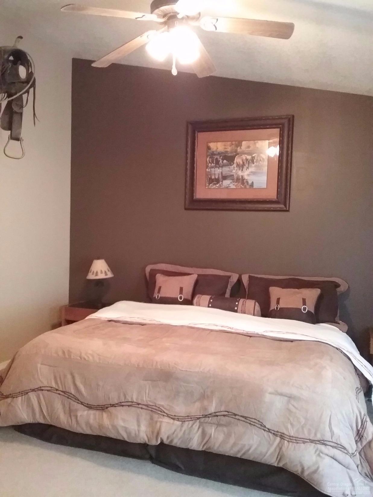 Golden Horseshoe - Residential