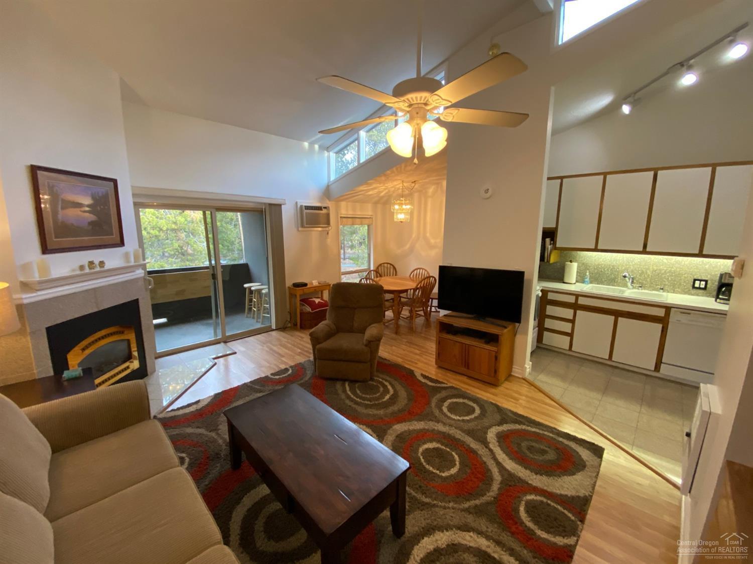 Abbot House Condo - Residential