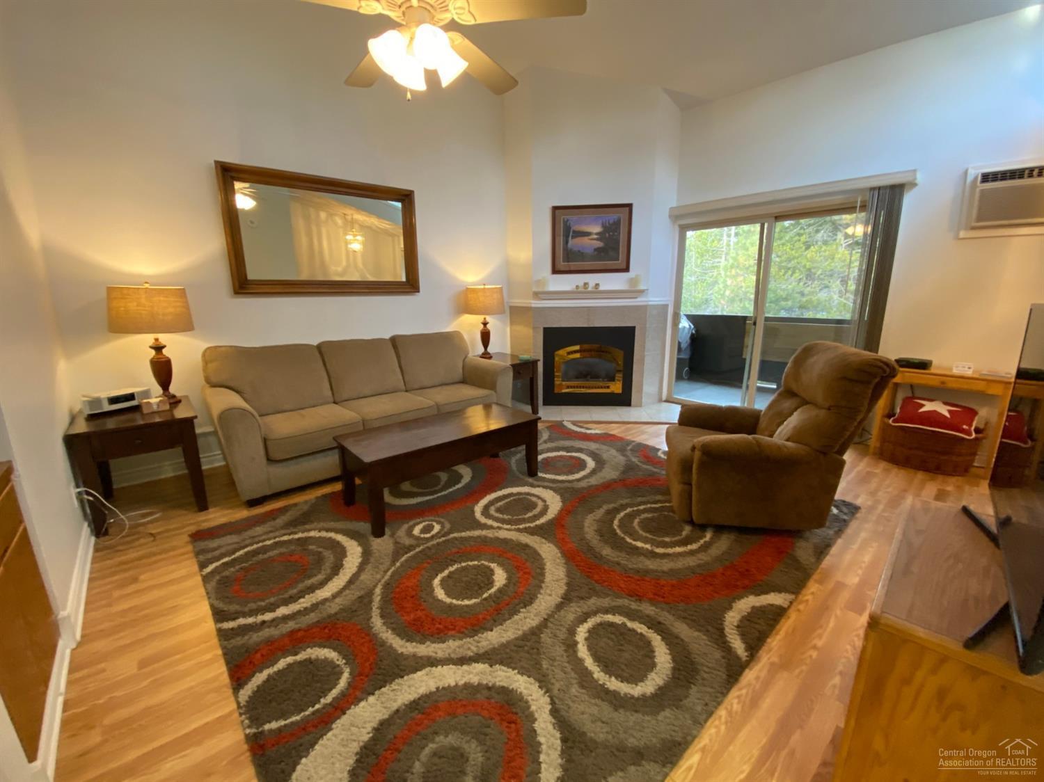 Abbot House Condo - Residential