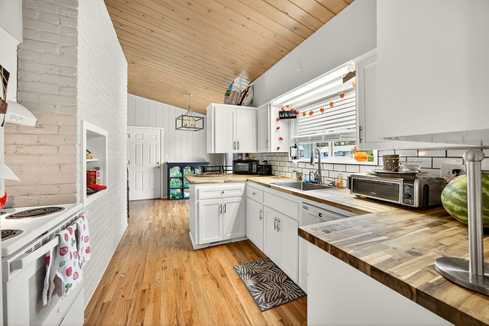 Oak View Subdivision Unit No 1 - Residential