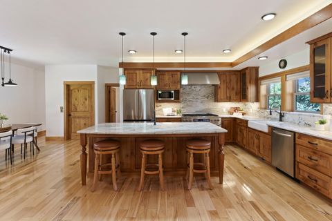 Tiny photo for 60995 Ward Road, Bend, OR 97702 (MLS # 220213892)