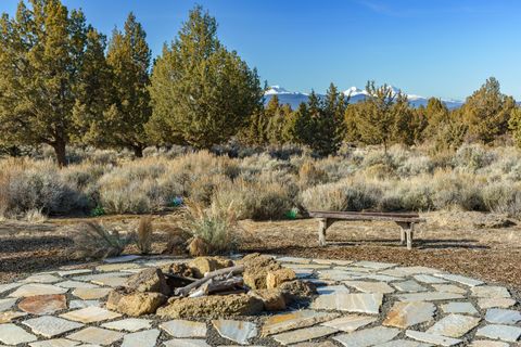 Tiny photo for 60995 Ward Road, Bend, OR 97702 (MLS # 220213892)