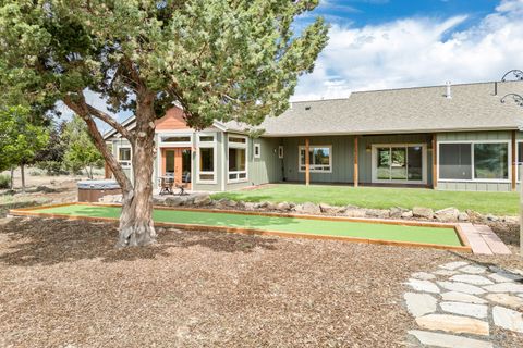 Tiny photo for 60995 Ward Road, Bend, OR 97702 (MLS # 220213892)