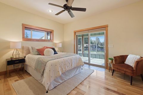 Tiny photo for 60995 Ward Road, Bend, OR 97702 (MLS # 220213892)