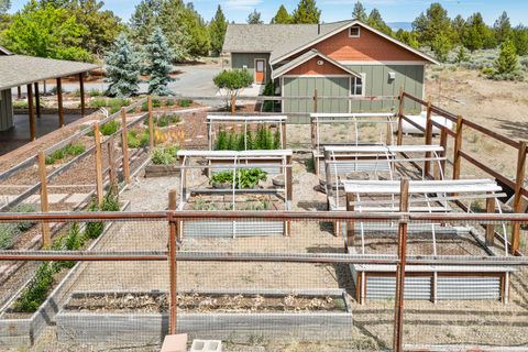 Tiny photo for 60995 Ward Road, Bend, OR 97702 (MLS # 220213892)