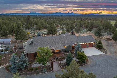 Tiny photo for 60995 Ward Road, Bend, OR 97702 (MLS # 220213892)