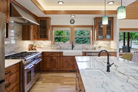 Tiny photo for 60995 Ward Road, Bend, OR 97702 (MLS # 220213892)