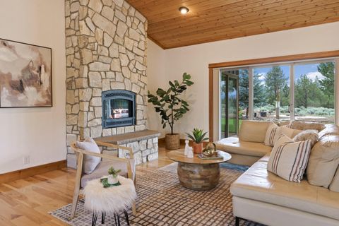 Tiny photo for 60995 Ward Road, Bend, OR 97702 (MLS # 220213892)