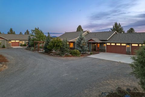 Tiny photo for 60995 Ward Road, Bend, OR 97702 (MLS # 220213892)