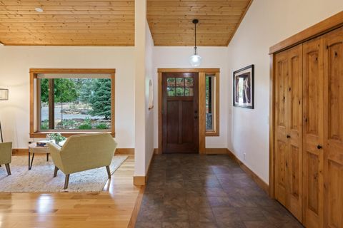 Tiny photo for 60995 Ward Road, Bend, OR 97702 (MLS # 220213892)