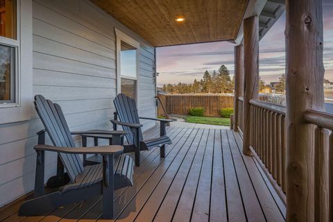 Tiny photo for 2902 NE Pinnacle Place, Bend, OR 97701 (MLS # 220221207)