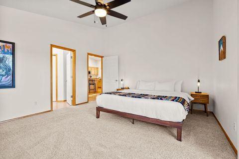 Tiny photo for 2902 NE Pinnacle Place, Bend, OR 97701 (MLS # 220221207)