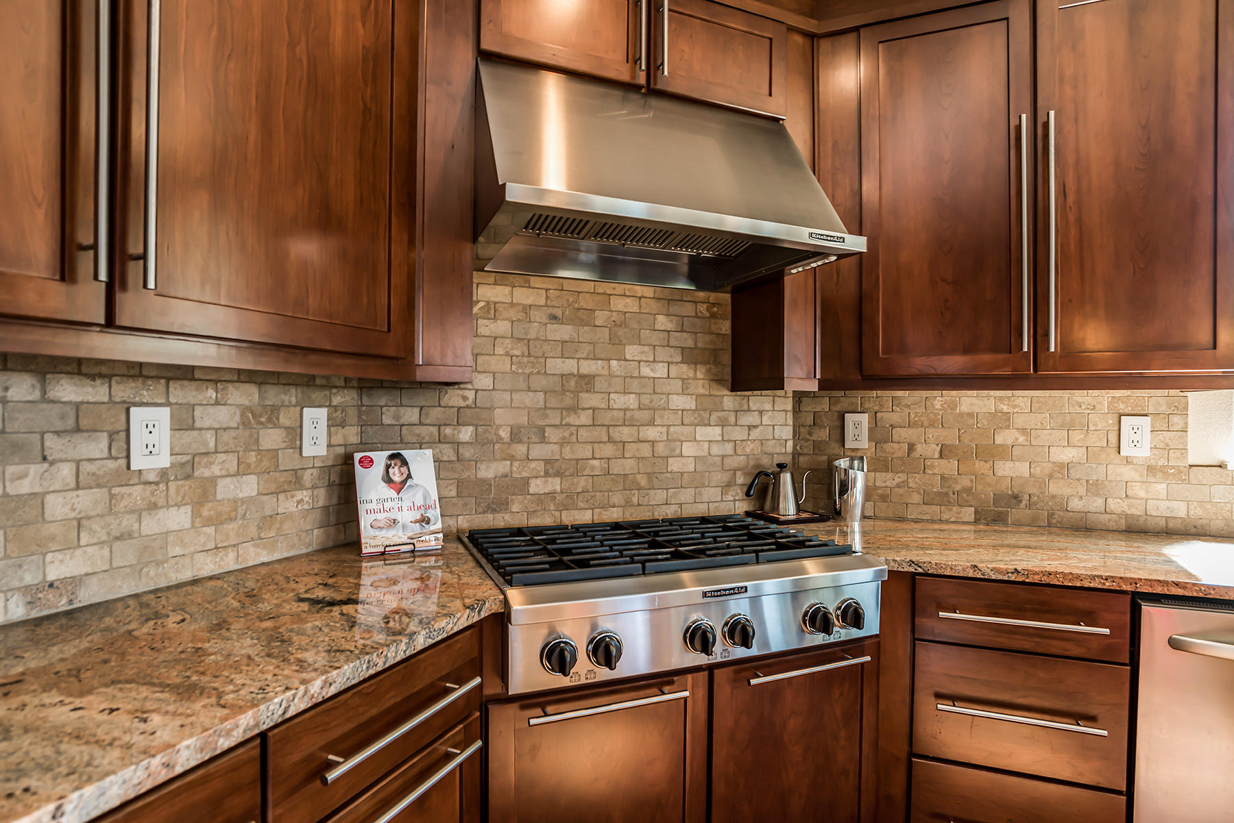 River Canyon Estates - Residential