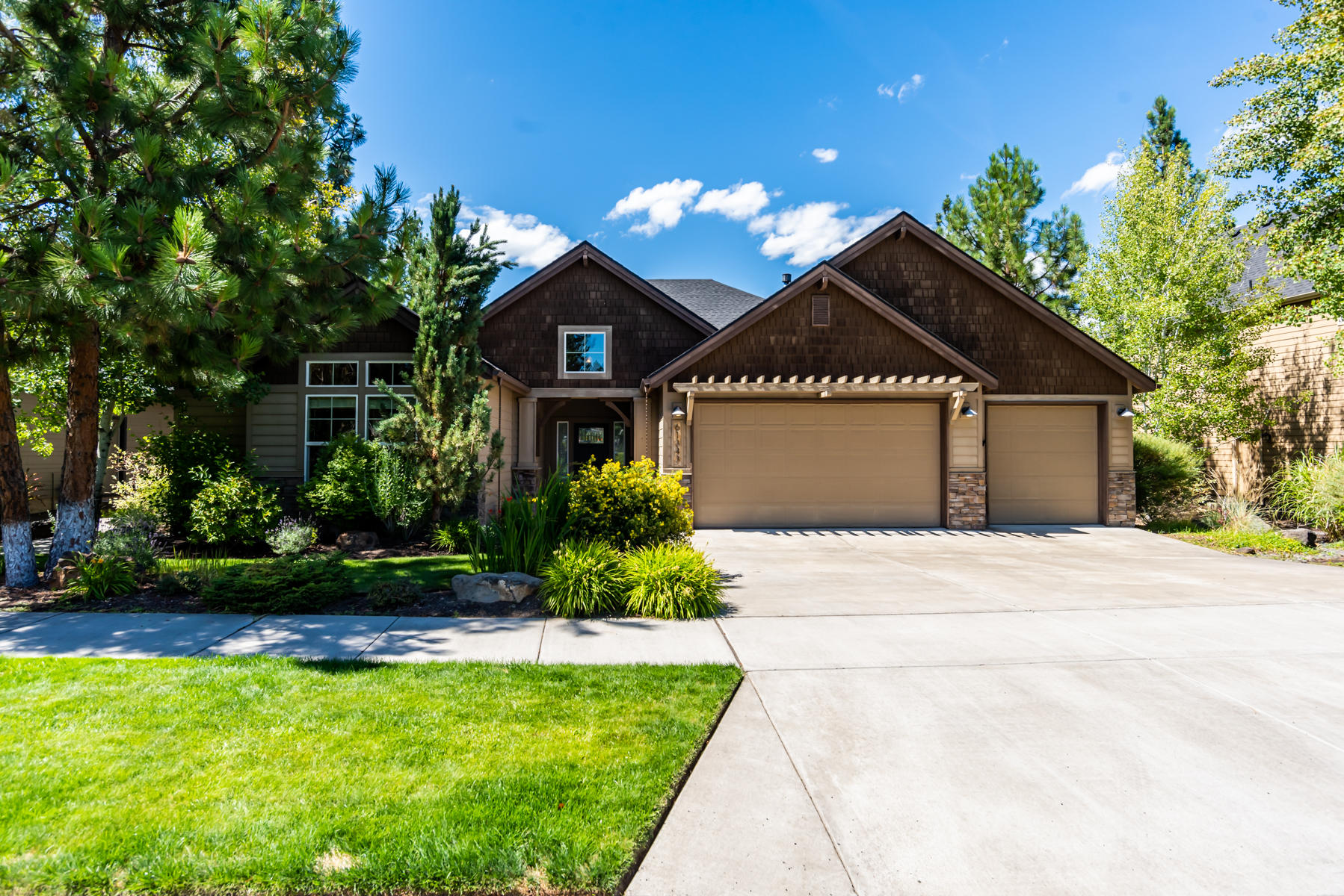 River Canyon Estates - Residential