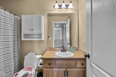 Tiny photo for 21184 Silverado Valley Lane, Bend, OR 97702 (MLS # 220222898)