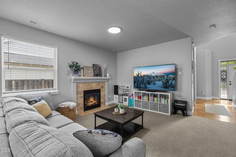 Tiny photo for 21184 Silverado Valley Lane, Bend, OR 97702 (MLS # 220222898)