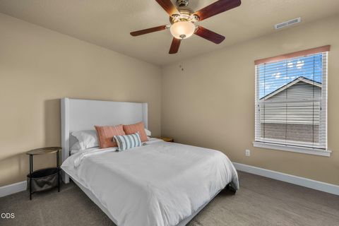 Tiny photo for 21184 Silverado Valley Lane, Bend, OR 97702 (MLS # 220222898)