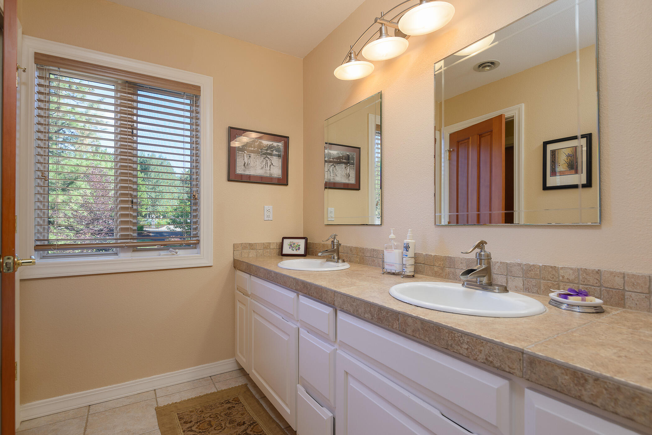 Awbrey Butte - Residential