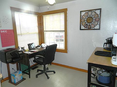 Tiny photo for 1267 Joe Wright Road, Klamath Falls, OR 97603 (MLS # 220212679)