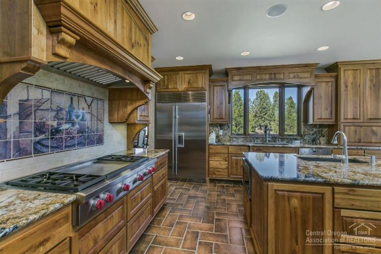 Broken Top - Residential