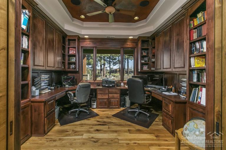 Broken Top - Residential