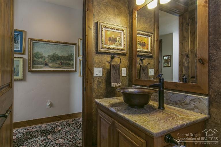 Broken Top - Residential