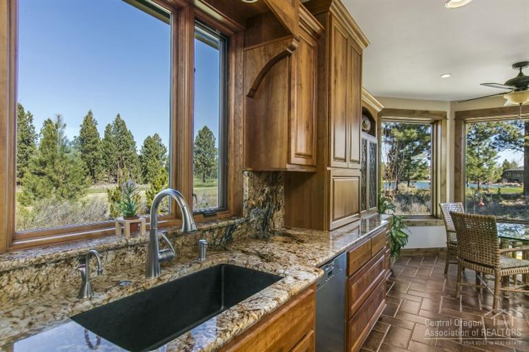 Broken Top - Residential