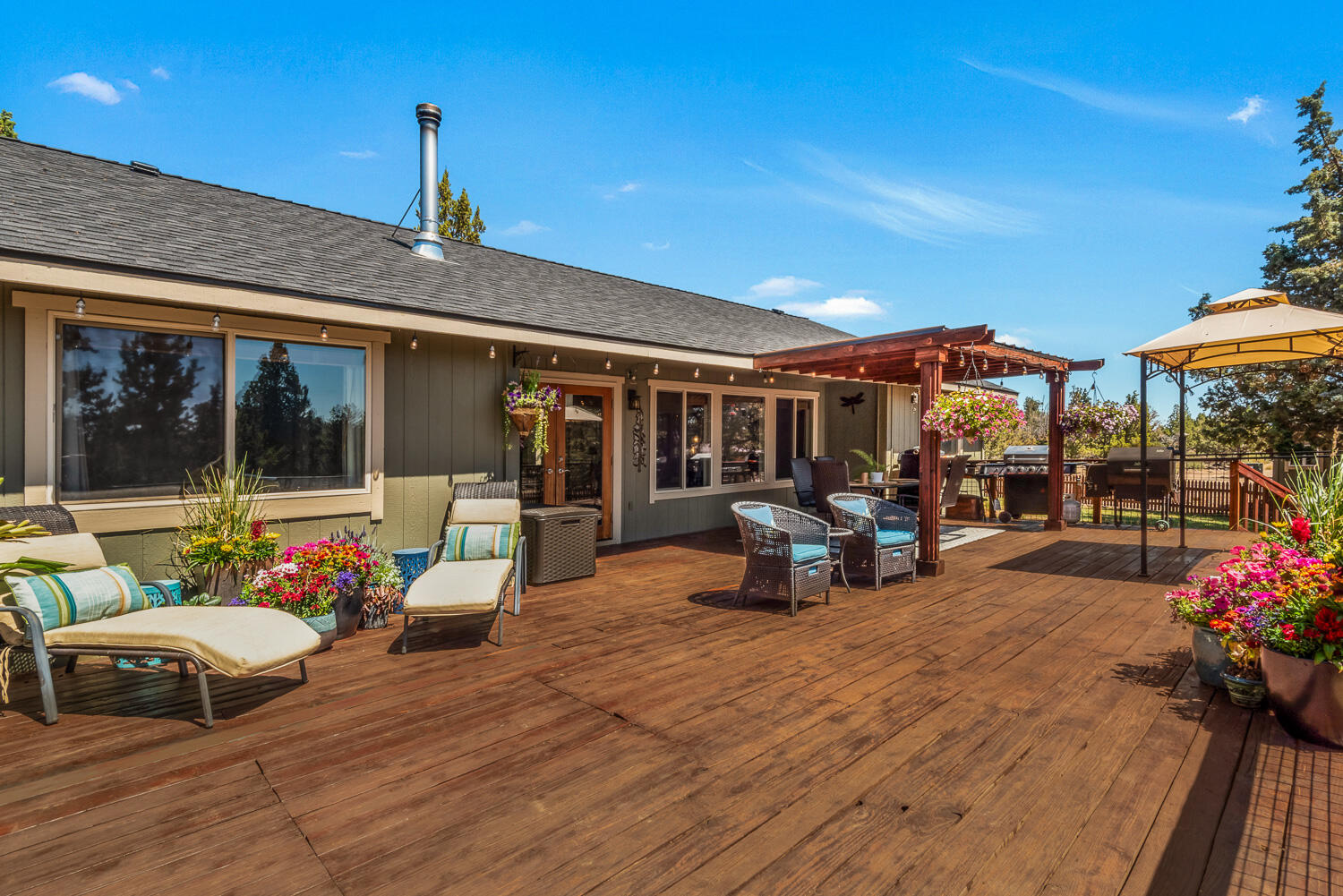 Sunglo West - Residential