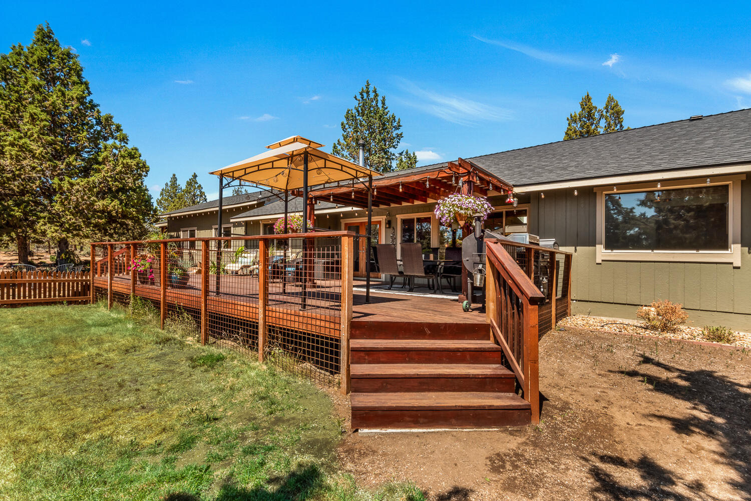 Sunglo West - Residential