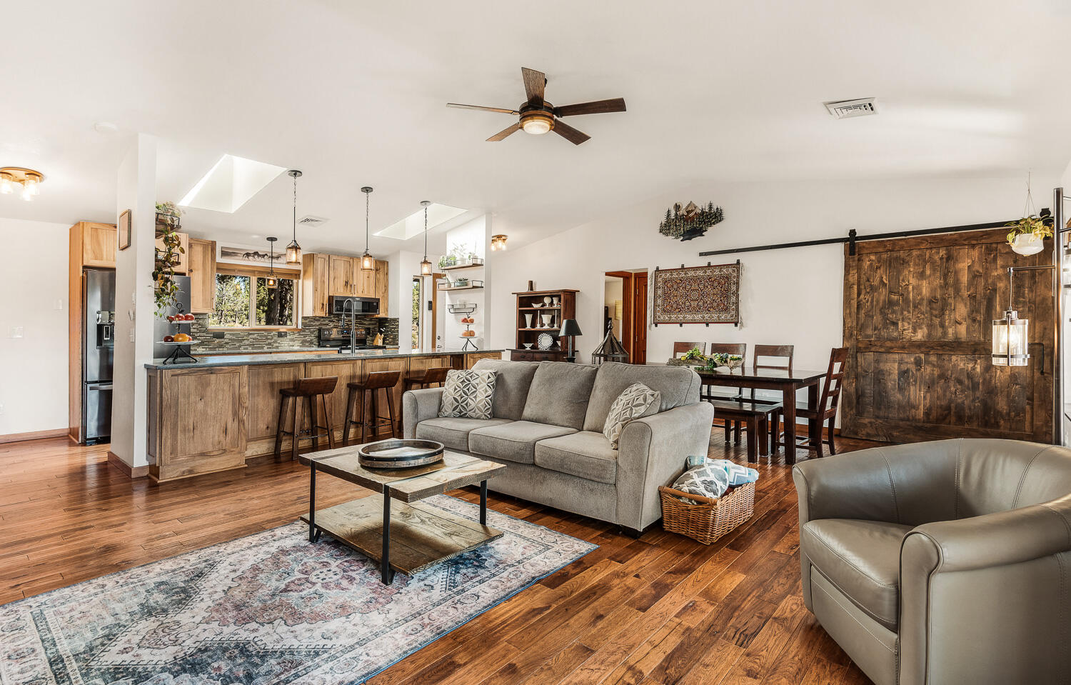 Sunglo West - Residential