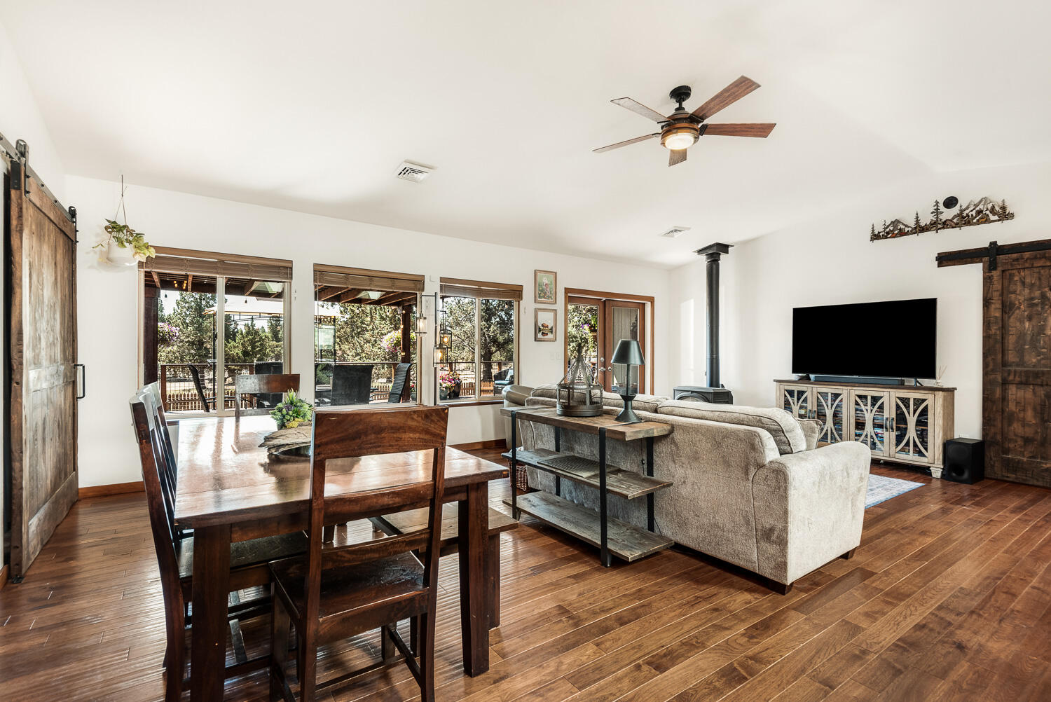 Sunglo West - Residential