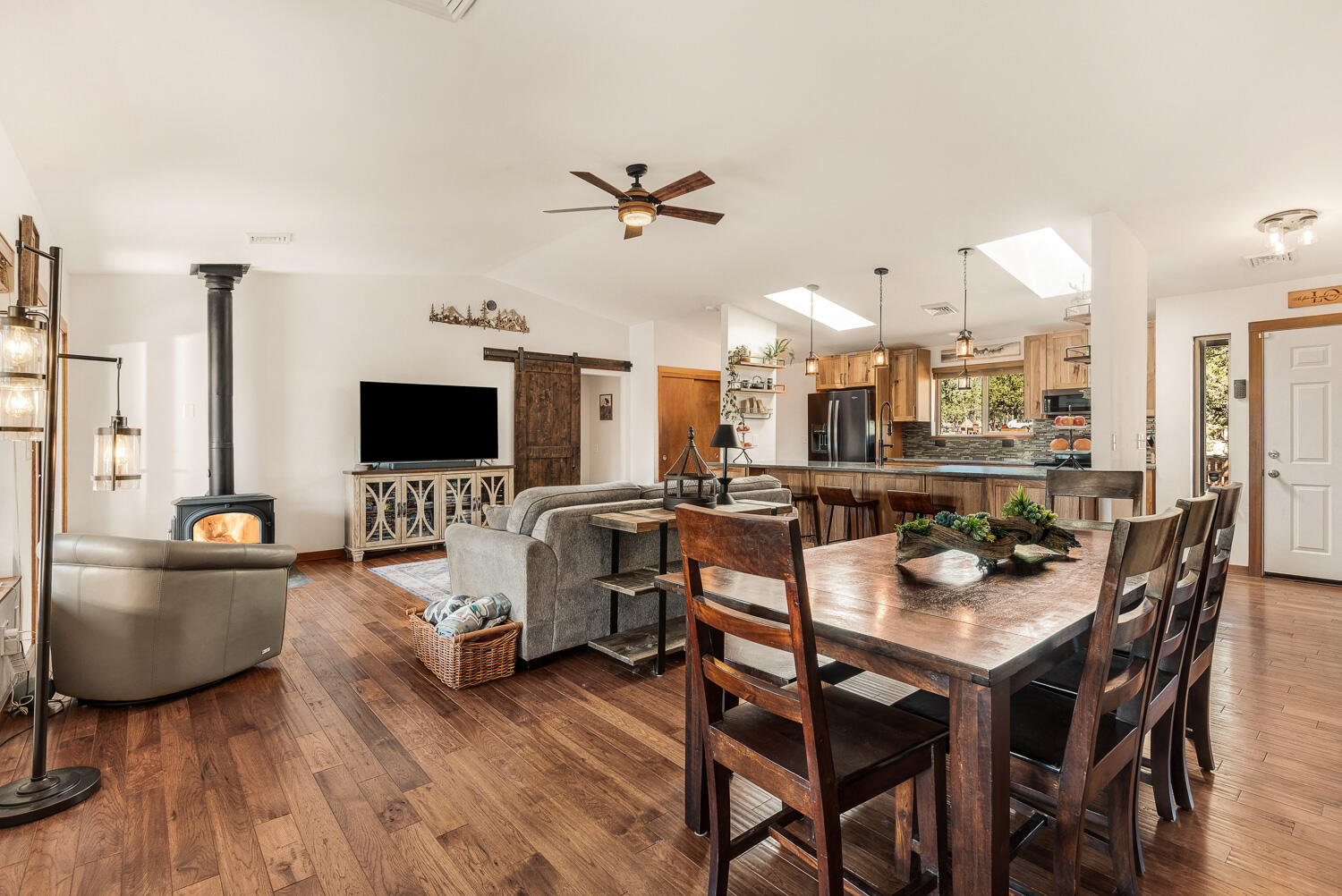 Sunglo West - Residential