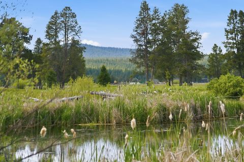 Tiny photo for 17654 Pinnacle Lane # 16, Sunriver, OR 97707 (MLS # 220221691)