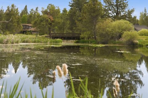 Tiny photo for 17654 Pinnacle Lane # 16, Sunriver, OR 97707 (MLS # 220221691)