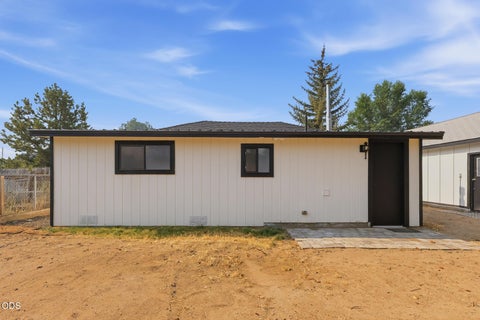 Tiny photo for 2241 SE Roadway Lane, Prineville, OR 97754 (MLS # 220226284)